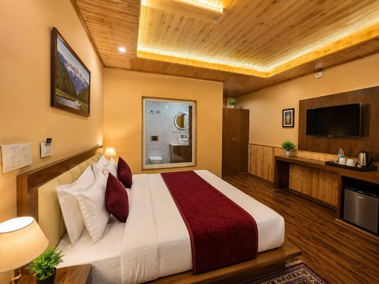 Deodar View Deluxe Room
